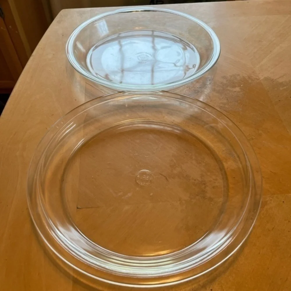 Vintage PYREX Clear Glass Pie Plates Set of Two 10.5”